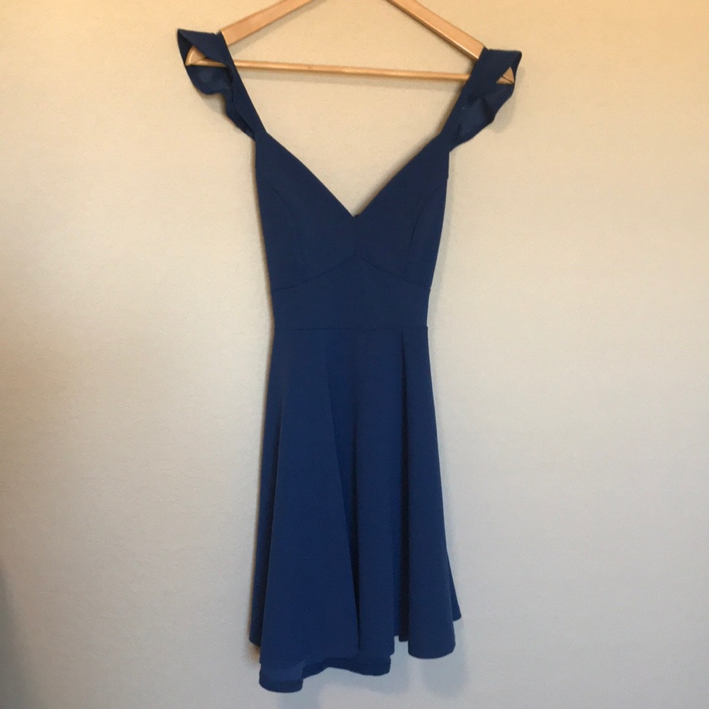 Dark blue short dress with open back - Picture 1 of 4